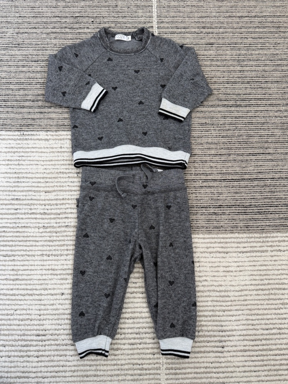 Cozii 3-6 MO Heart Set